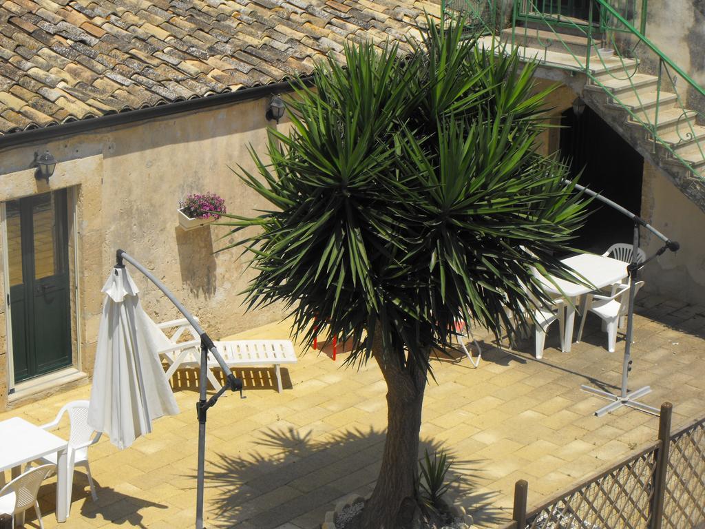 Agriturismoeloropizzuta Lido di Noto Bilik gambar